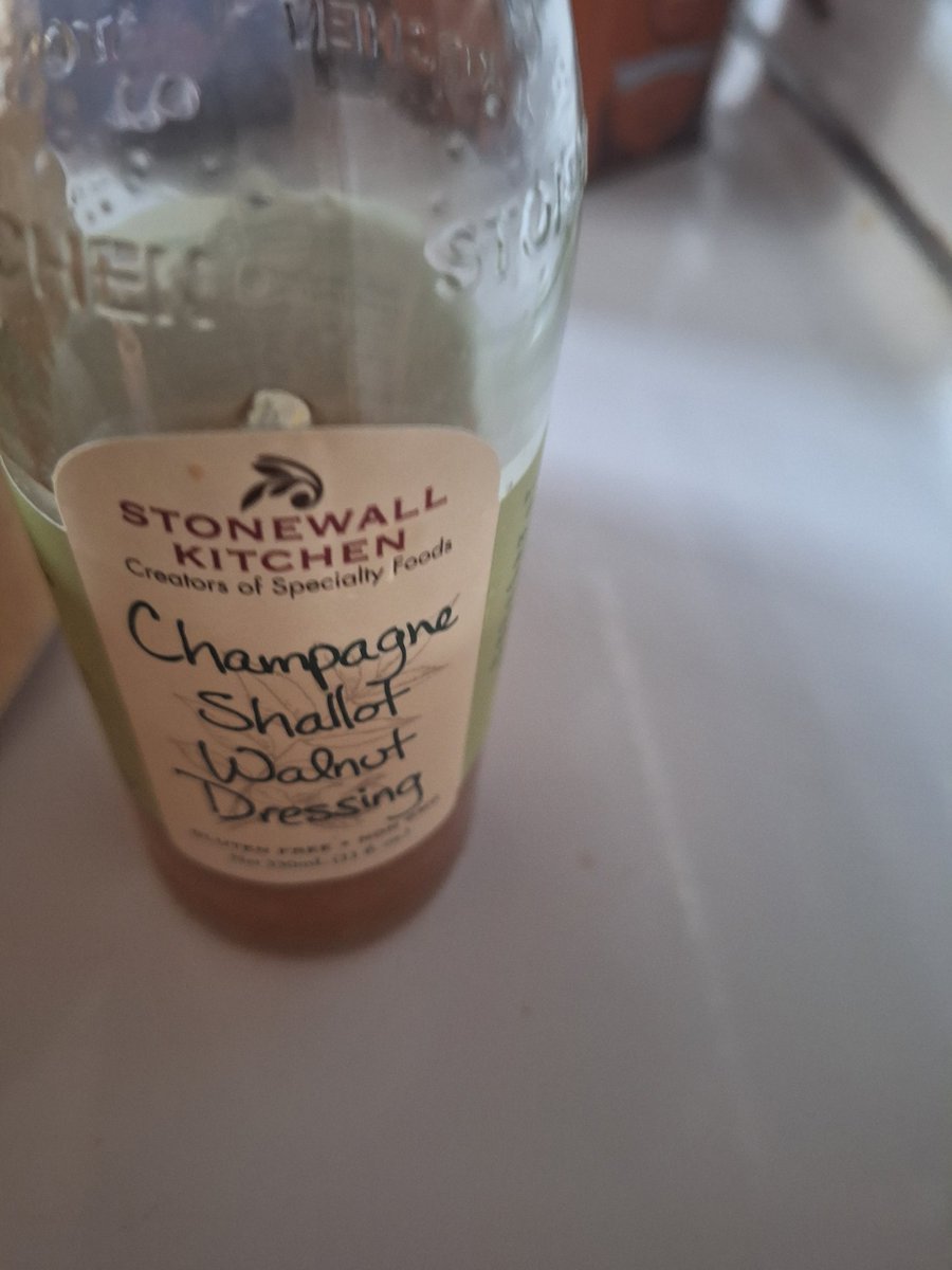 #Thanksgiving2025 #NFL for garbanzo beans orange flavor beets olives roma tomatoes spanish onions with pita bread along with champagne shallot wallnut dressing solid way to celebrate holiday Thursday afternoon