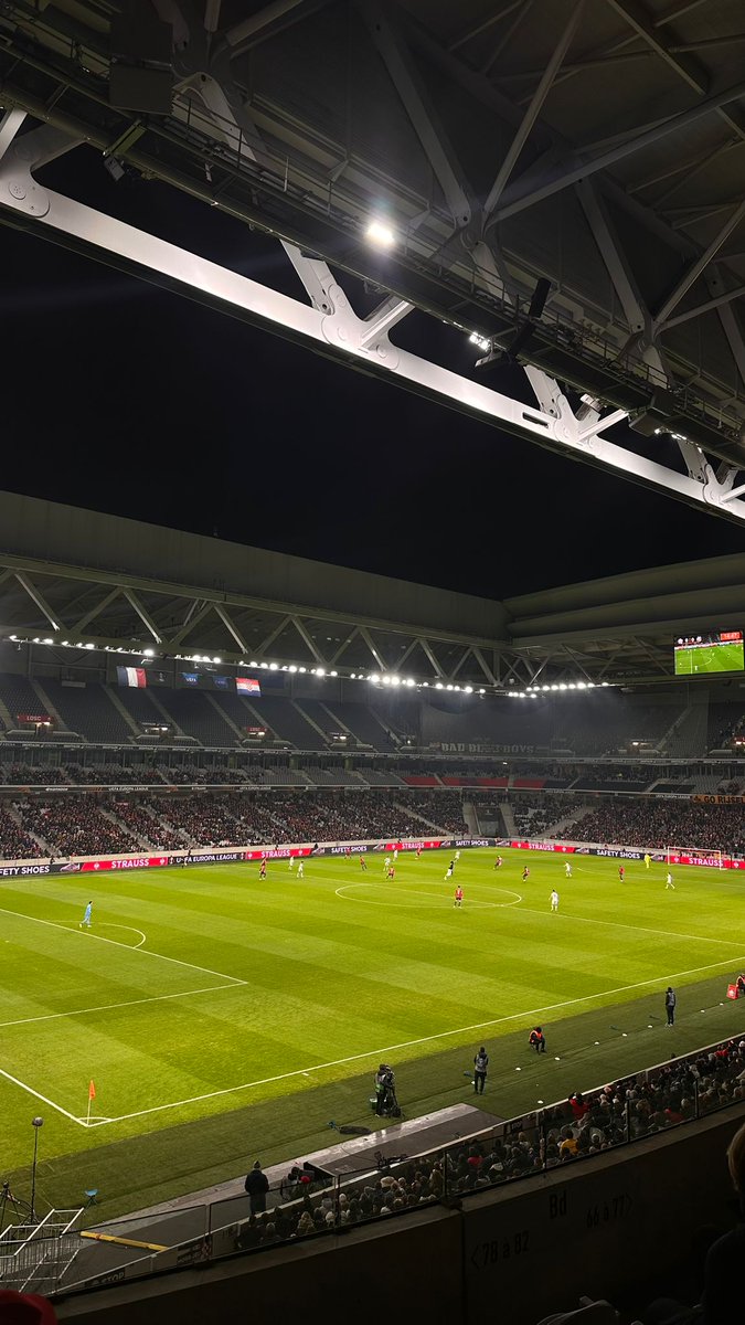 Supporters tweet media