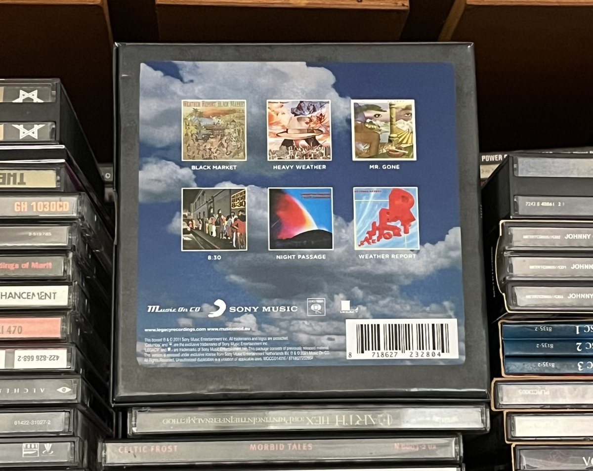 Smokedoper's tweet image. Sonando … #boxset #súbele #playitloud