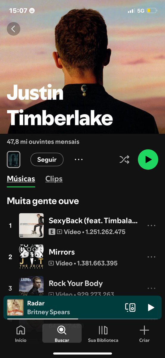 Detalhe; aposentada rodando na sala 

(Imagine…se ela resolve um belo dia voltar)

#britney