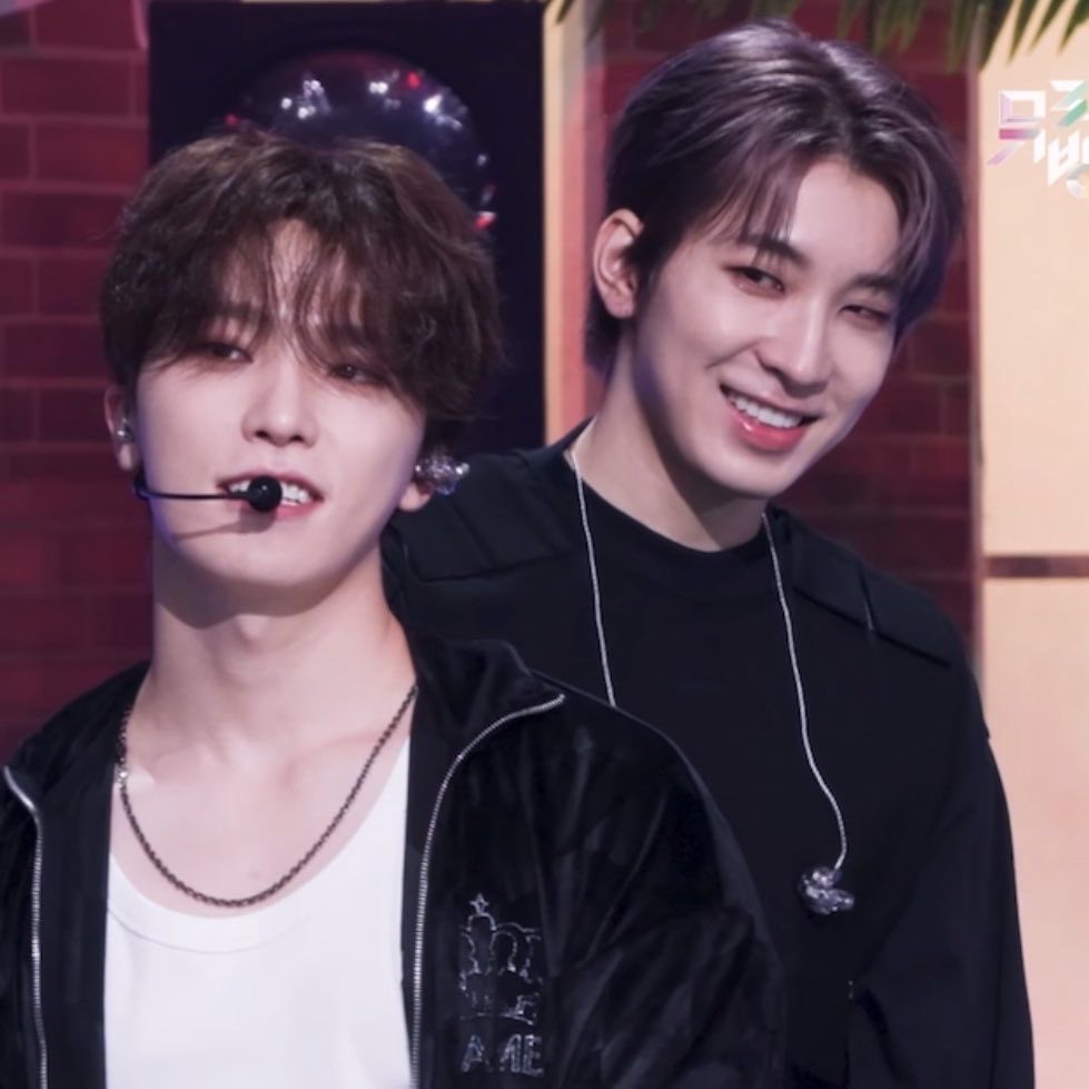 wwdnluvr's tweet image. RUIN THE FRIENDSHIP
— a wonchan au

they say “take the risk or lose the chance” but for wise (jww), it’s a big gamble to confess his feelings for denzel (lc). not until he realizes their time together might come to an end sooner than he expected.