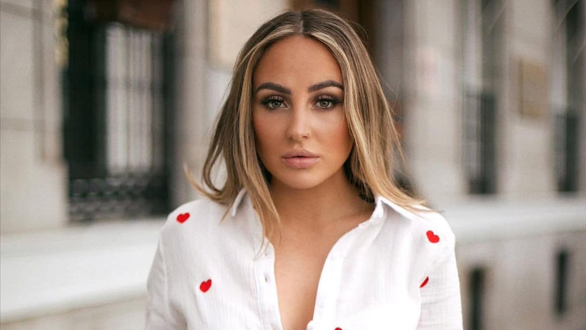 La Justicia condena a Óscar Cornejo y Adrián Madrid a dos años de cárcel y de inhabilitación por revelar el episodio de Rocío Flores cuando era menor con su madre Rocío Carrasco