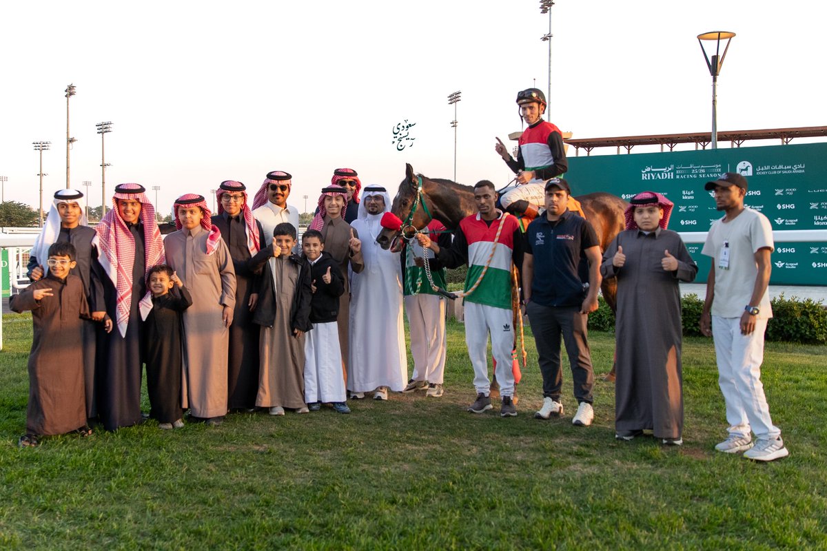 نتيجة الشوط الـ4
الحفل ( 39 ) 
[ الأفراس الرابحة انتاج محلي 0-1 فوز]

◻️الفائز:كسابه الطولات
◻️الأب: PROSPECT PARK
◻️الأم:كسابه المجد
◻️المالك :أبناء الشريف هزاع شاكر العبدلي
◻️المدرب :فهد مزيد
◻️الخيال :ريكاردو فيريرا
◻️المسافة : 1400متر
◻️الزمن: 1:32:23
◻️المُنتج:الشريف هزاع