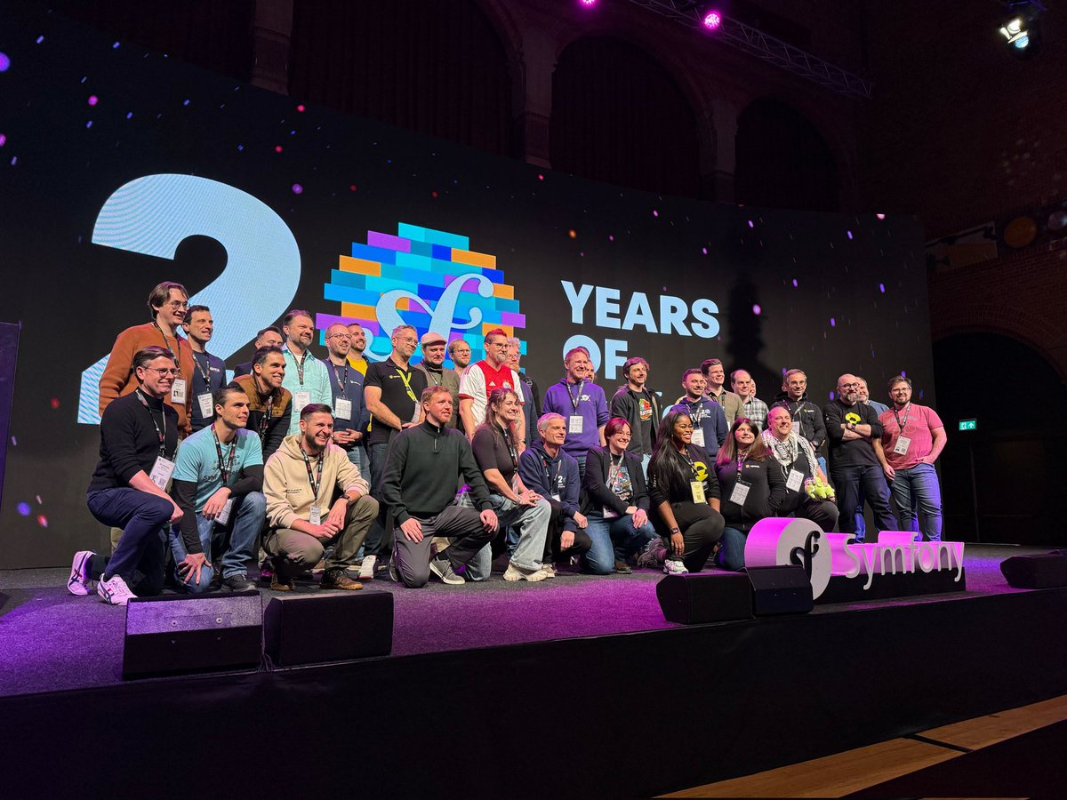 BakslashHQ's tweet image. Special day! 

The baksla.sh team is in Amsterdam for #SymfonyCon celebrating 20 years of the framework 🎉

And it&apos;s release day for #Symfony 8.0 &amp;amp; 7.4! 🚀

Can&apos;t wait to chat with you about Symfony, or your needs 🫶

symfony.com/8