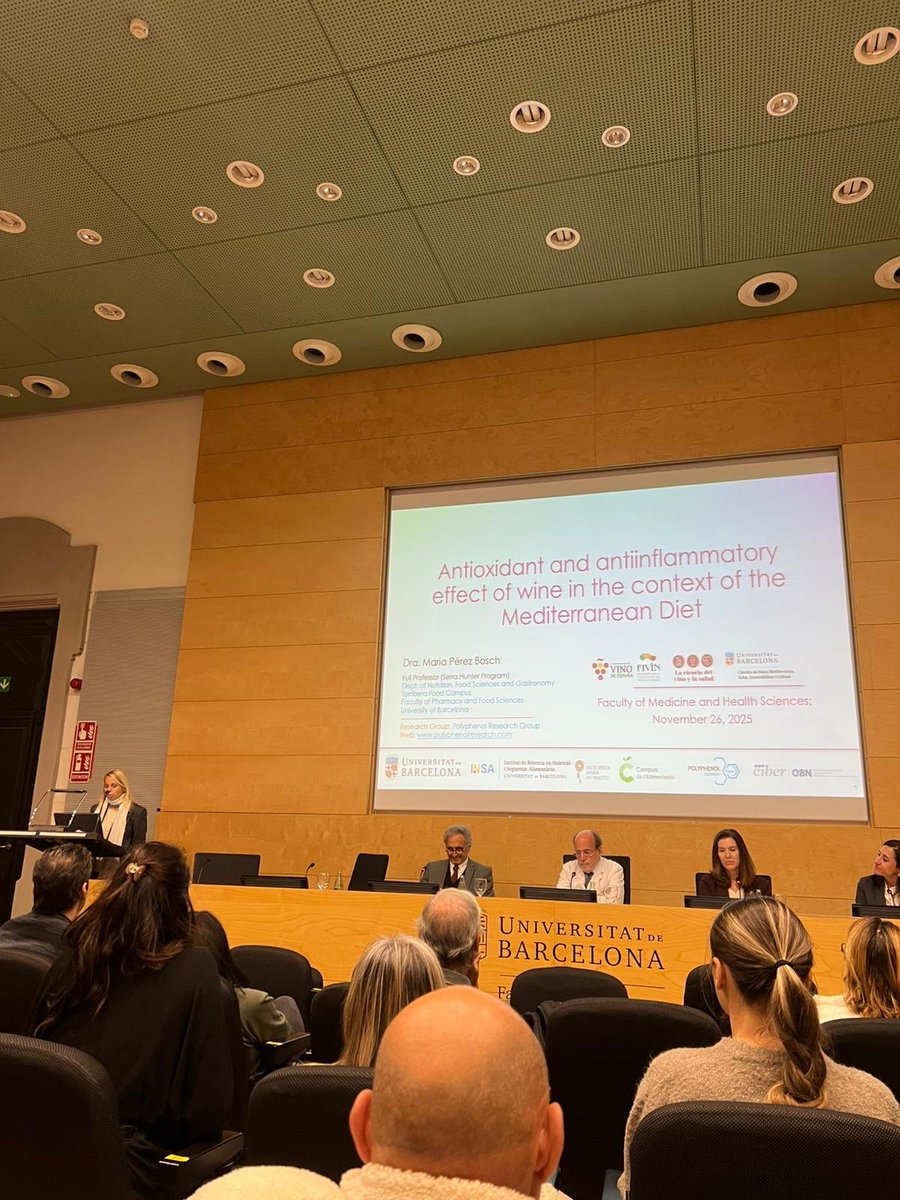 🔵FIVIN y la Cátedra Dieta Mediterránea (UB) presentan la actualización científica sobre consumo moderado de vino y salud🍷

Muchos profesionales <a href="/InterVinoEs/">Interprofesional del Vino de España</a> <a href="/restruch_MD/">Ramón Estruch MD</a> <a href="/mapeibo/">Maria Perez Bosch</a> abordaron avances en salud cardiovascular, envejecimiento saludable y deterioro cognitivo leve.🫀