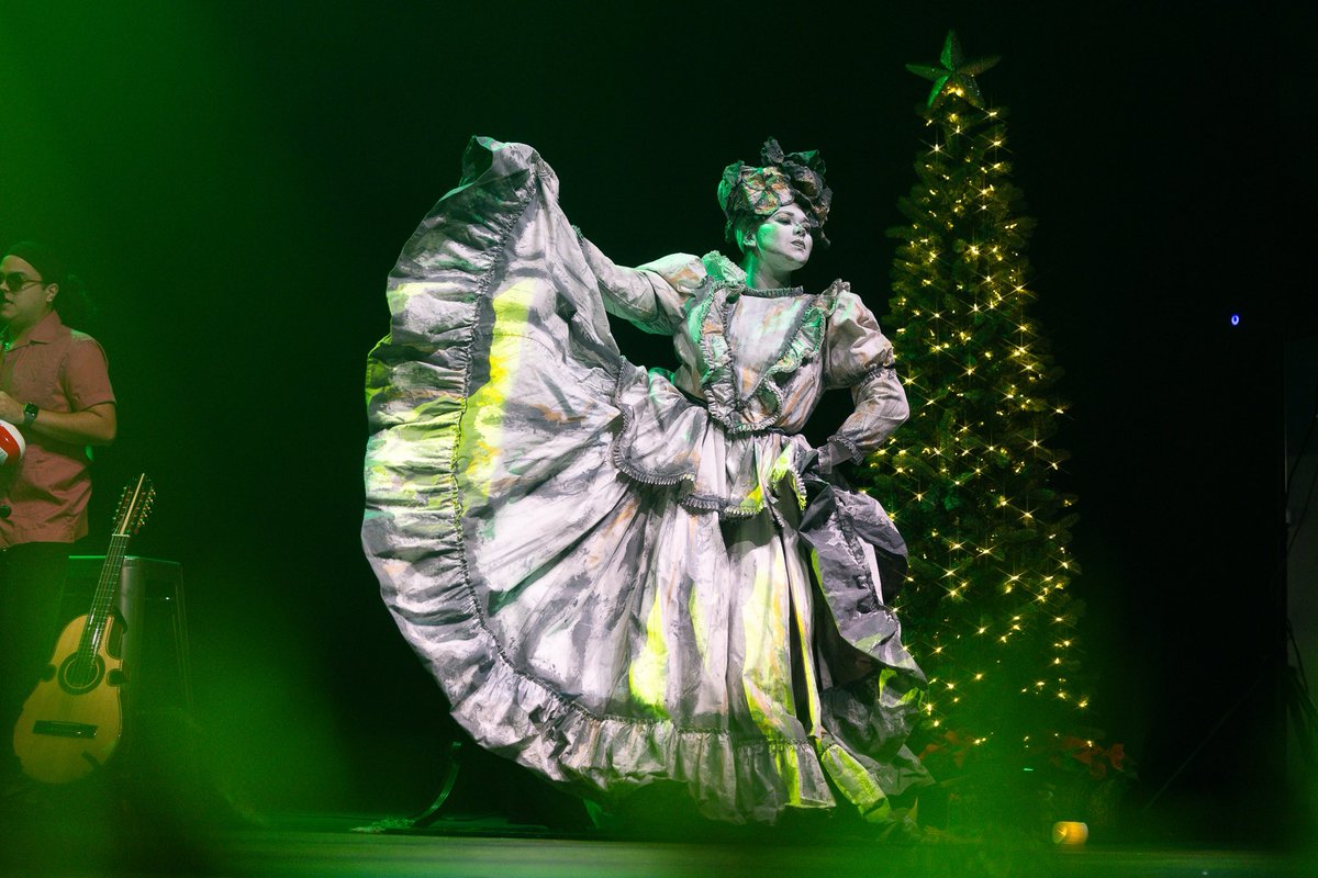 Gracias por acompañarnos función tras función, en cada obra, en cada actividad de estatuas vivientes y en cada evento especial que levantamos con tanto corazón, como el de Ilusión de Reyes este próximo 6 de enero en #sangerman. con corazones agradecidos. Gracias!!!