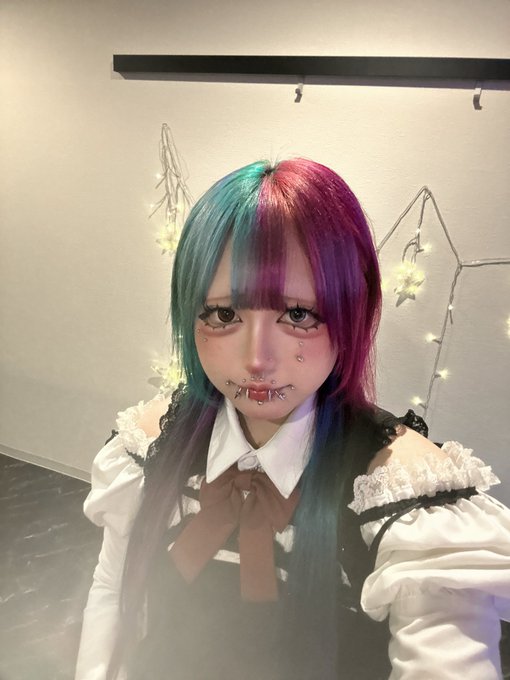 SECRET BASE -可愛いメイドと酒の店-のツイート