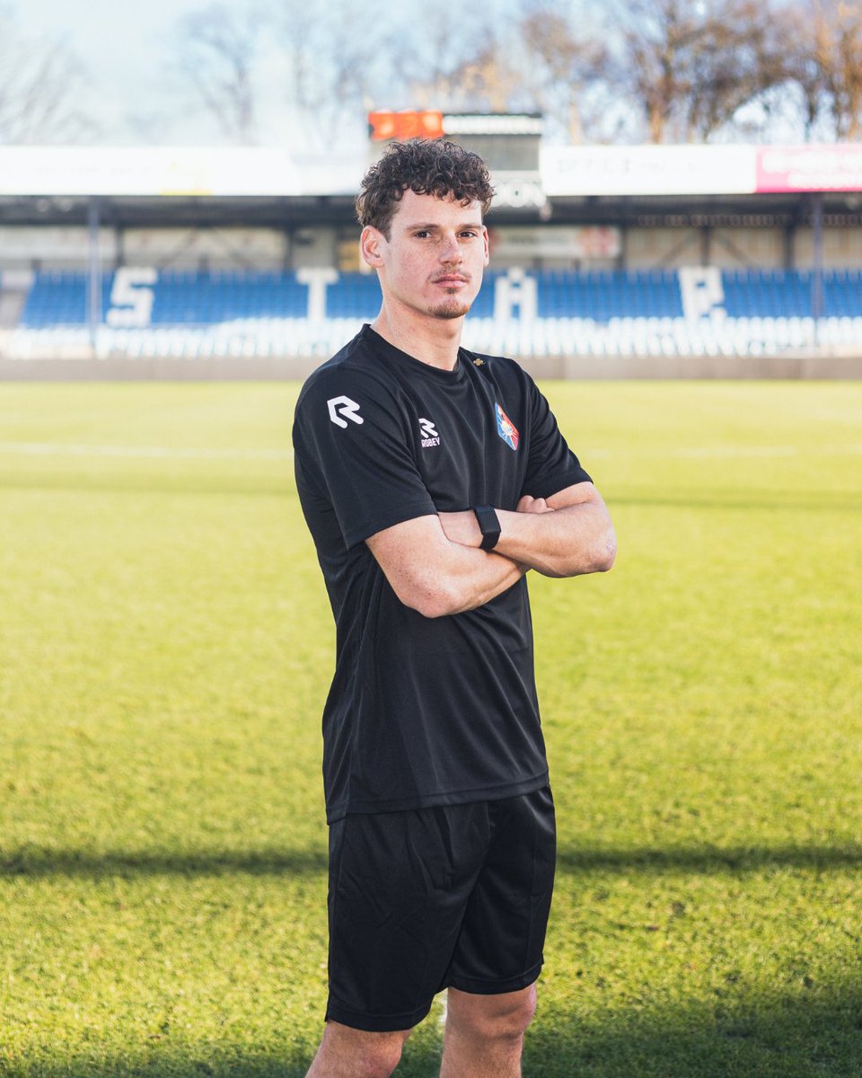 telstar1963nv's tweet image. 𝐎𝐮𝐭𝐥𝐞𝐭 𝐚𝐥𝐞𝐫𝐭 ⚠️

White Friday Weekend bij Telstar, 50% korting op items van onze oude collecties! Onze nieuwe fan artikelen en shirts zijn zaterdag ook verkrijgbaar in onze fanshop.

📍12:00 - 16:00 in de fanshop op Oost

#WitteLeeuwen