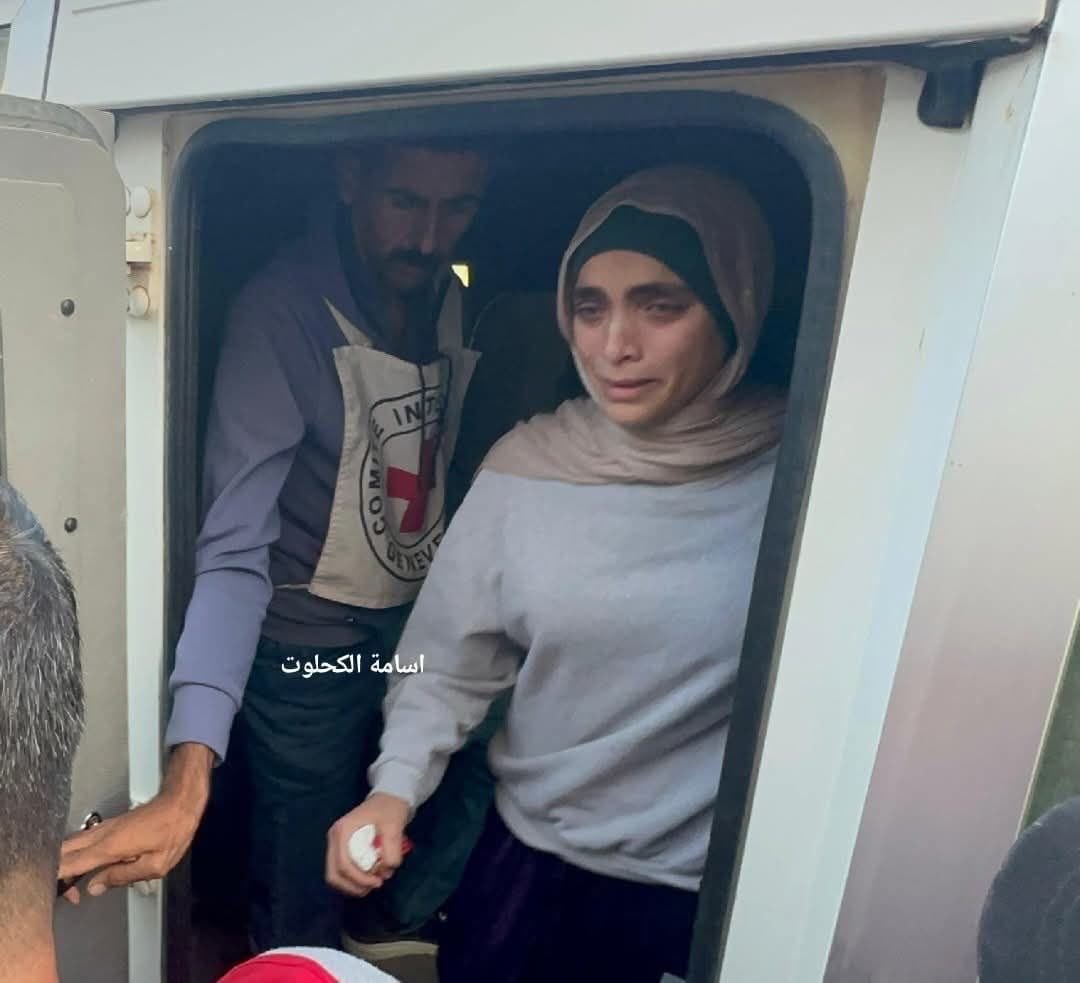 AbujomaaGaza's tweet image. Palestinian nurse Tasnim al Homs has been freed after it was kidnapped from work in a hospital in Rafah and taken hostage and harshly tortured by the Israeli occupation forces..