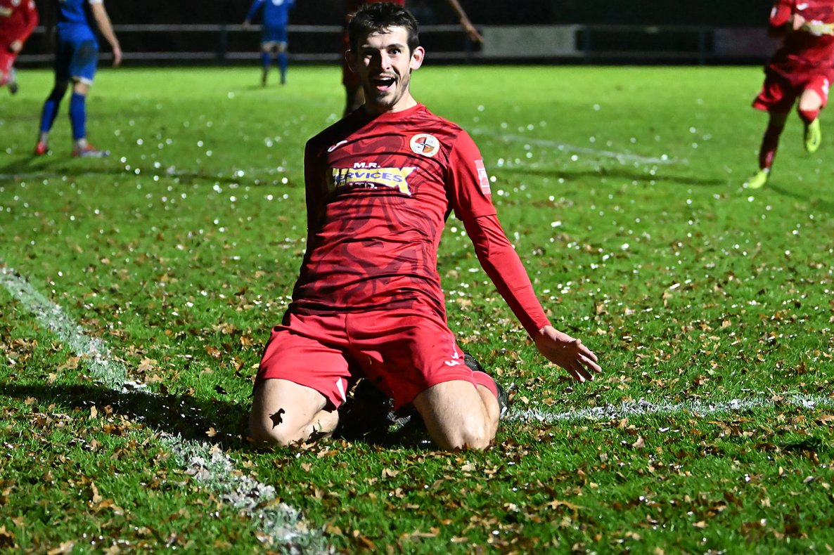 tilburyfc's tweet image. Late drama as @KieranJones23 stoppage time goal won us all three points against @takeley_fc on Tuesday night🤩

Relive the game through @In_Focus_Photos full gallery below ⤵️

gallery.infocusphotos.co.uk