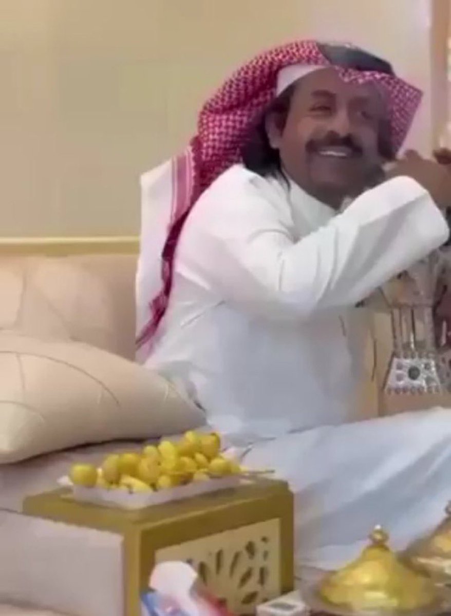 bajad_1's tweet image. مطنخ الروقه عشاشيق الامداح
كلّن يقول ان اللزوم يعنيني