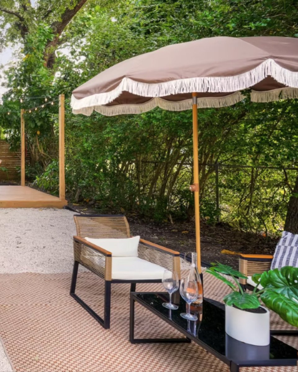 Happy Thanksgiving from all of us at the Home Show 🧡 

Today we’re extra grateful for the moments that bring us around the table, the spaces that make us feel at home, and the people who make it all special. 

Wishing you a cozy, love-filled holiday✨