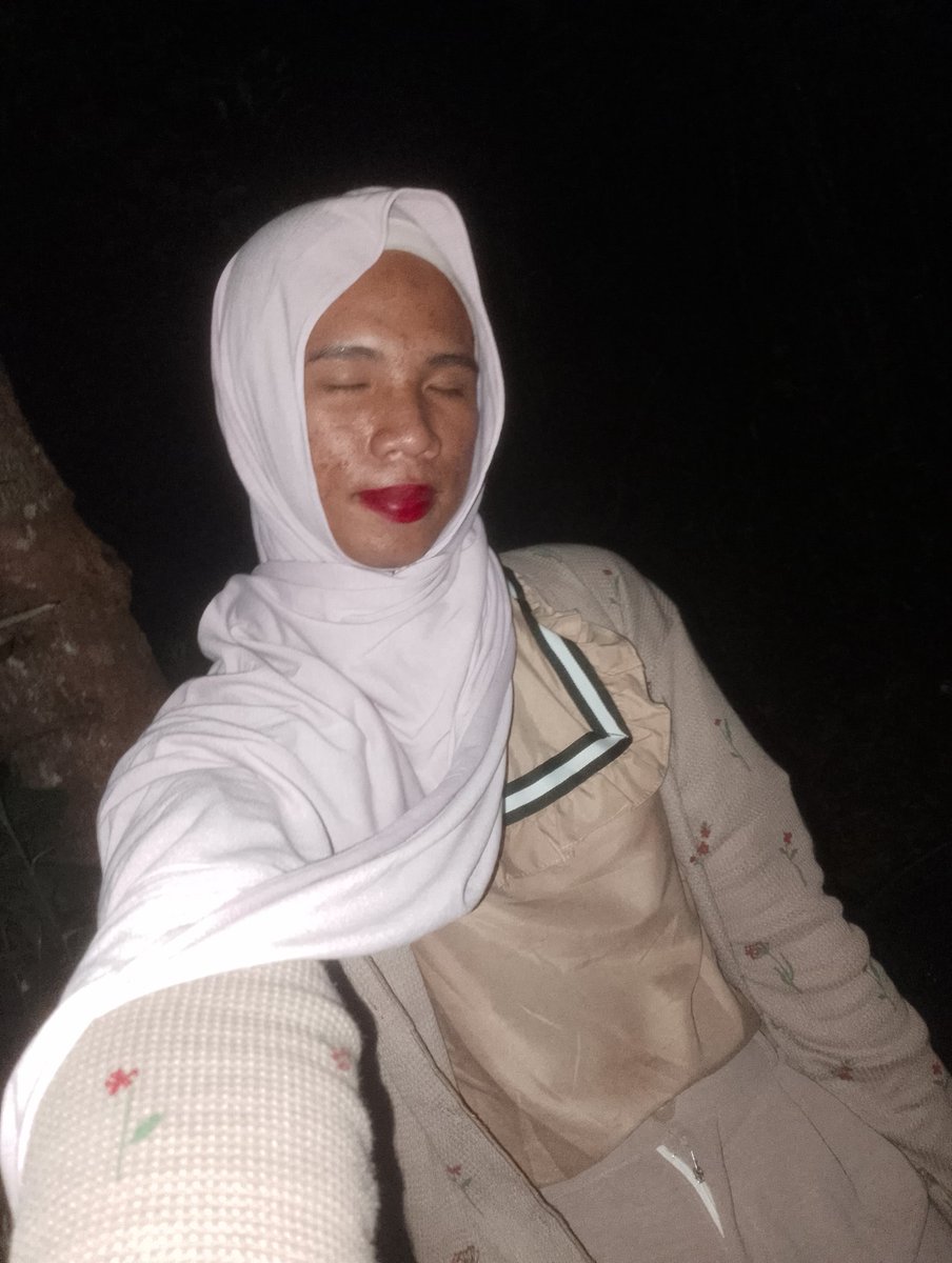 CderViola's tweet photo. Open vcs 70k khusus hari ini sampai hari Minggu ayo guys mumpung murah🙂‍↕️🤗

#cder #cdermuslimah #waria #cowocantik #crossdresserjilbab #cderhijab https://t.co/Vd6Ey42CSq