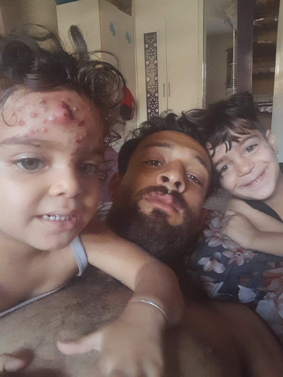 MtrLwy80920's tweet image. Today is my daughter Wafaa&apos;s 4th birthday. I need 5 people to donate $20 each to buy a cake for my daughter Wafaa. 
If you see this, leave even a dot gofundme.com/f/urgent-evacu…