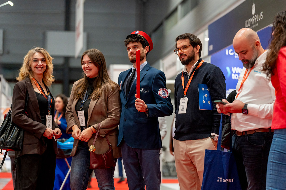 Icomppluselec's tweet image. Segunda jornada en Rail Live.
Conversaciones claras, decisiones sobre la mesa y proyectos que necesitan avanzar ahora.
Un día de trabajo real, de entender rápido dónde podemos aportar y de avanzar con la gente adecuada.
¡Mañana, más!
📍 Pabellón 10 | Stand G168
#RailLive2025