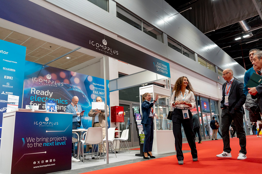 Icomppluselec's tweet image. Segunda jornada en Rail Live.
Conversaciones claras, decisiones sobre la mesa y proyectos que necesitan avanzar ahora.
Un día de trabajo real, de entender rápido dónde podemos aportar y de avanzar con la gente adecuada.
¡Mañana, más!
📍 Pabellón 10 | Stand G168
#RailLive2025