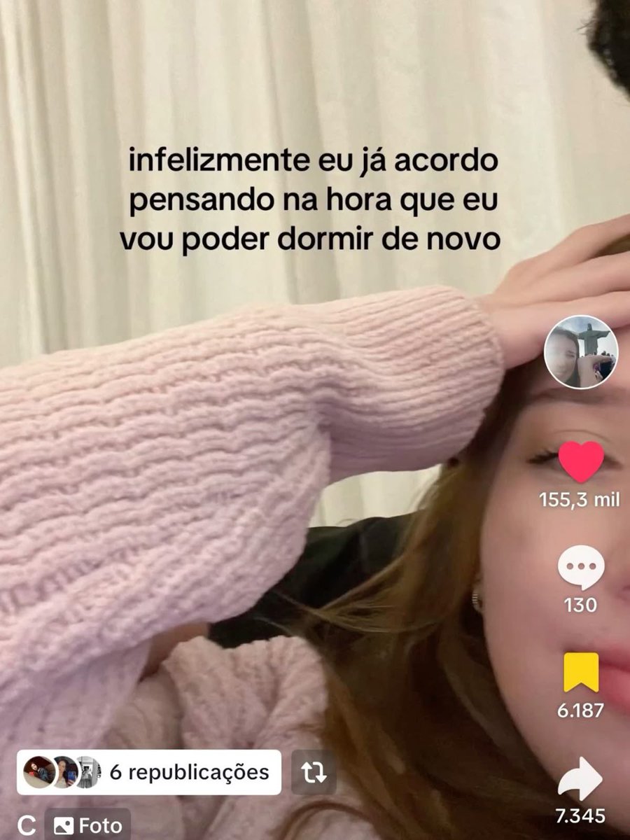 auroraversos's tweet image. 