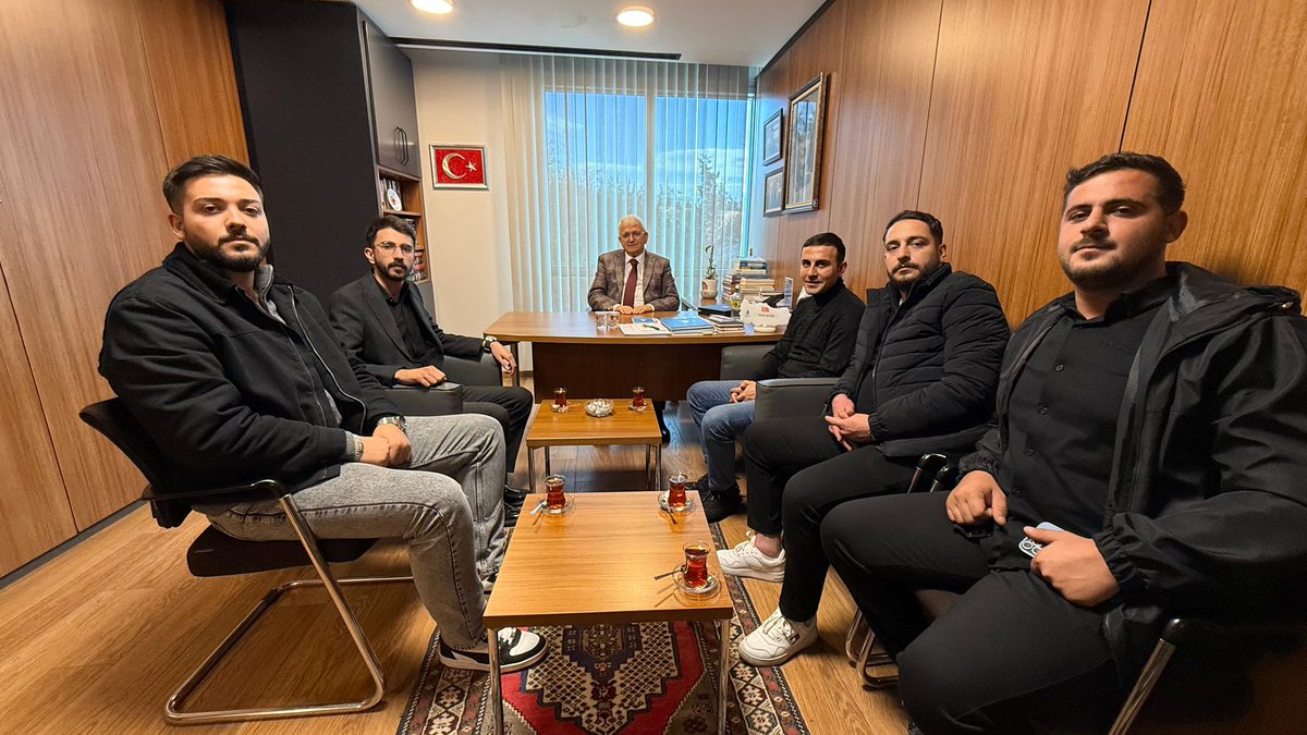 Deva Partisi Genel Başkan Yardımcısı Sayın Kerem Altun’u,Diyarbakır İl Gençlik Başkanımız Serhat Çavdar ve Gençlik Yönetimimizle Birlikte Ziyaret Ettik. Birikimi ve Liderliği Bize Her Zaman Motivasyon Katıyor.<a href="/keremaltun65/">Kerem Altun</a> 🙏

<a href="/devapartisi/">DEVA Partisi</a> <a href="/alibabacan/">Ali Babacan</a>
