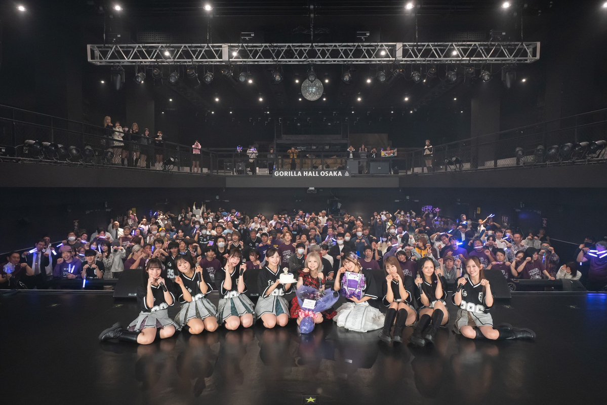 17Jl5D2onk5rYoc's tweet image. 2025.11.27  ゴリラホール
#カラスクみくる生誕祭 
みくるっぽいセトリで素敵な生誕祭でした。
コラボもソロの弾き語りもよかったです。
みくるん、24歳の誕生日おめでとう！
#みくるにむちゅう 
#みんなのすきなこ 
#一緒に飲みたいみるくてぃー