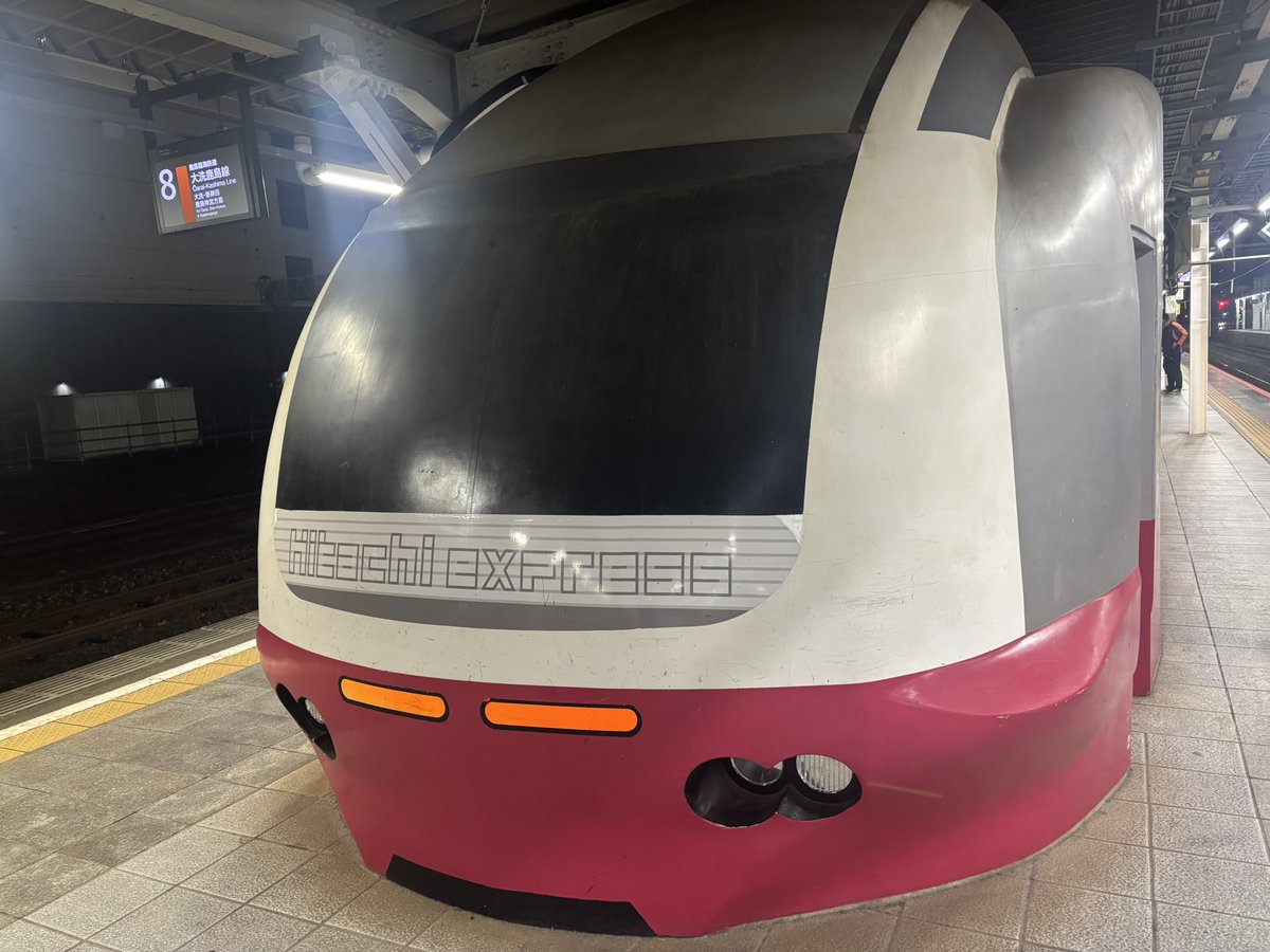 i_to_u____'s tweet image. カラオケ居酒屋で
TAKAHIROと
EXILE歌おうってことになって
「We will」選んでしまった
TAKAHIRO
ごめん