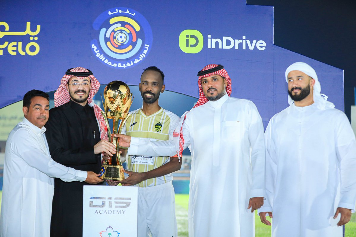 o15_academy's tweet image. 📸 | أكاديمية نور أبطال كأس افتتاح بطولة نخبة جدة 👏🏆