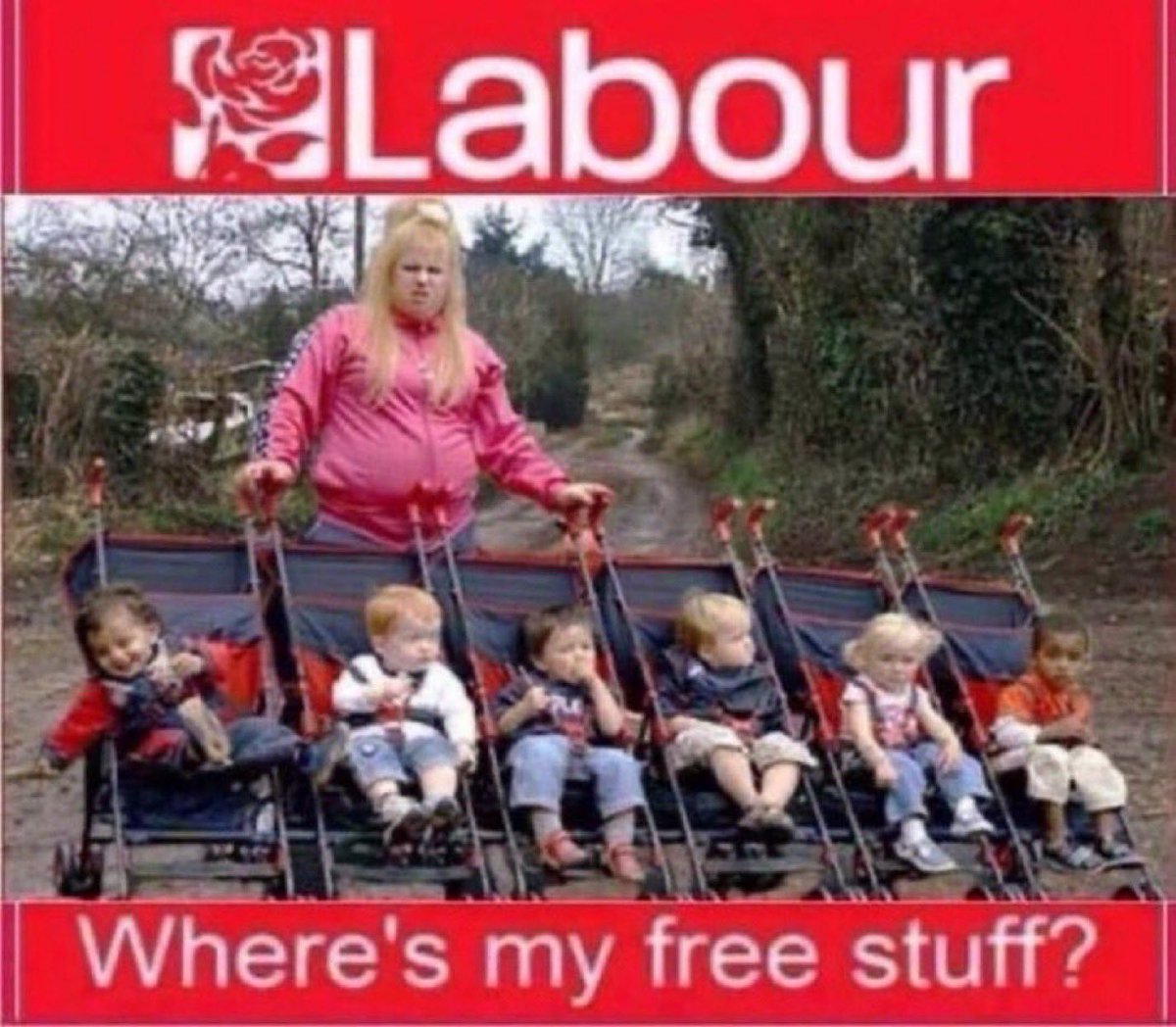 pauldbowen's tweet image. Sums up this shit show of a Government perfectly 

@UKLabour out now!!

#LabourLies #StarmerOut
