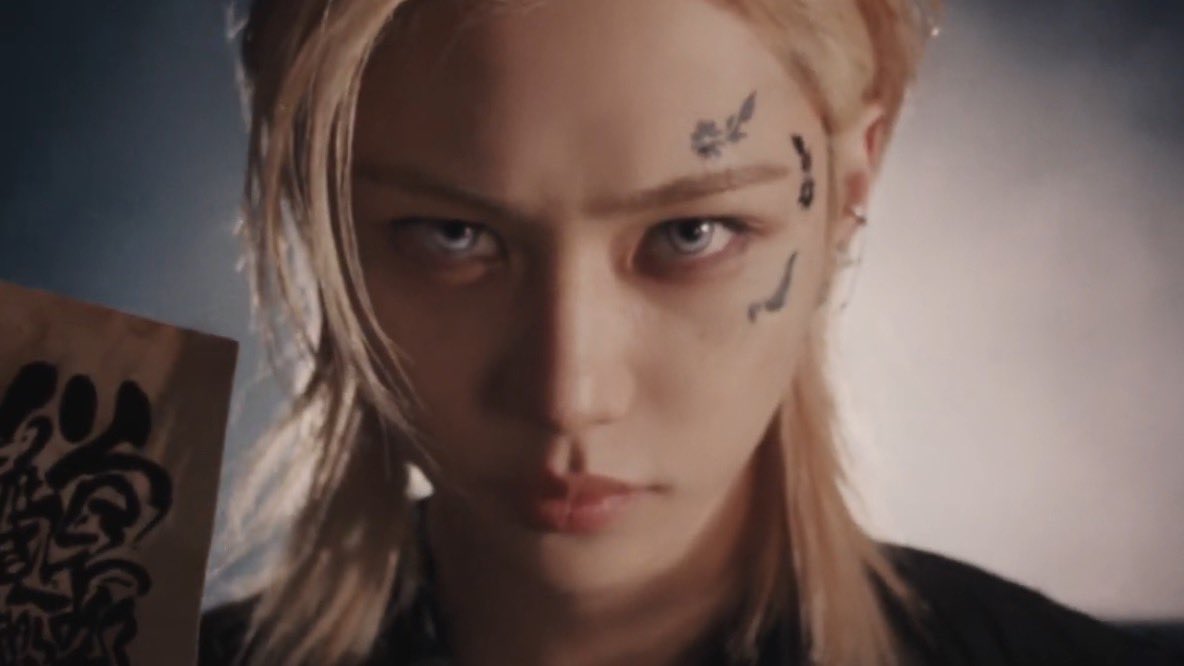 bobalix_'s tweet image. he&apos;s &quot;divine&quot;