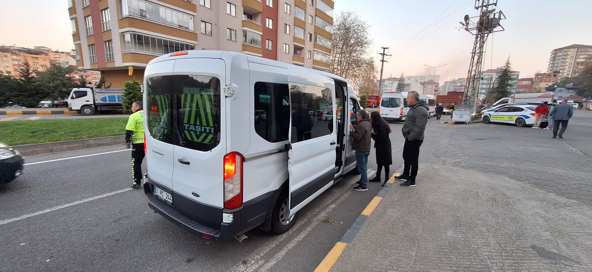 Çocuklarımızın güvenli şekilde okullarına ve yine aynı güvenle evlerine dönebilmeleri için çalışmalarımız aralıksız sürmektedir.Müdürlüğümüz Taşımalı Eğitim Araç Denetleme Komisyonu ile İlçe Emniyet ve İlçe Trafik ekipleriyle birlikte düzenli ve etkin bir şekilde devam etmektedir