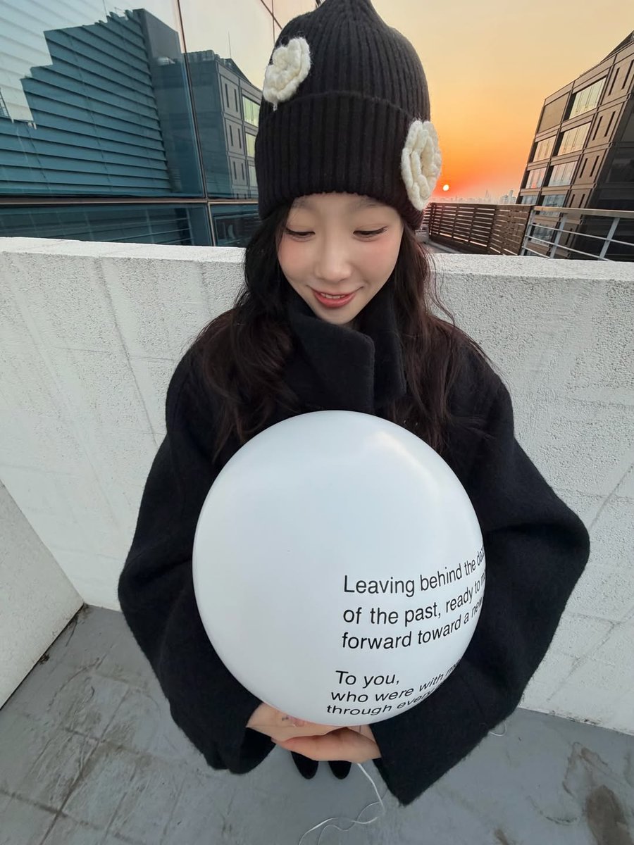 309KTYSS's tweet image. Taengstagram 💜

🧸🎈

(🎧 Girl - Chaeyoung)

251127 #태연 @TAEYEONsmtown