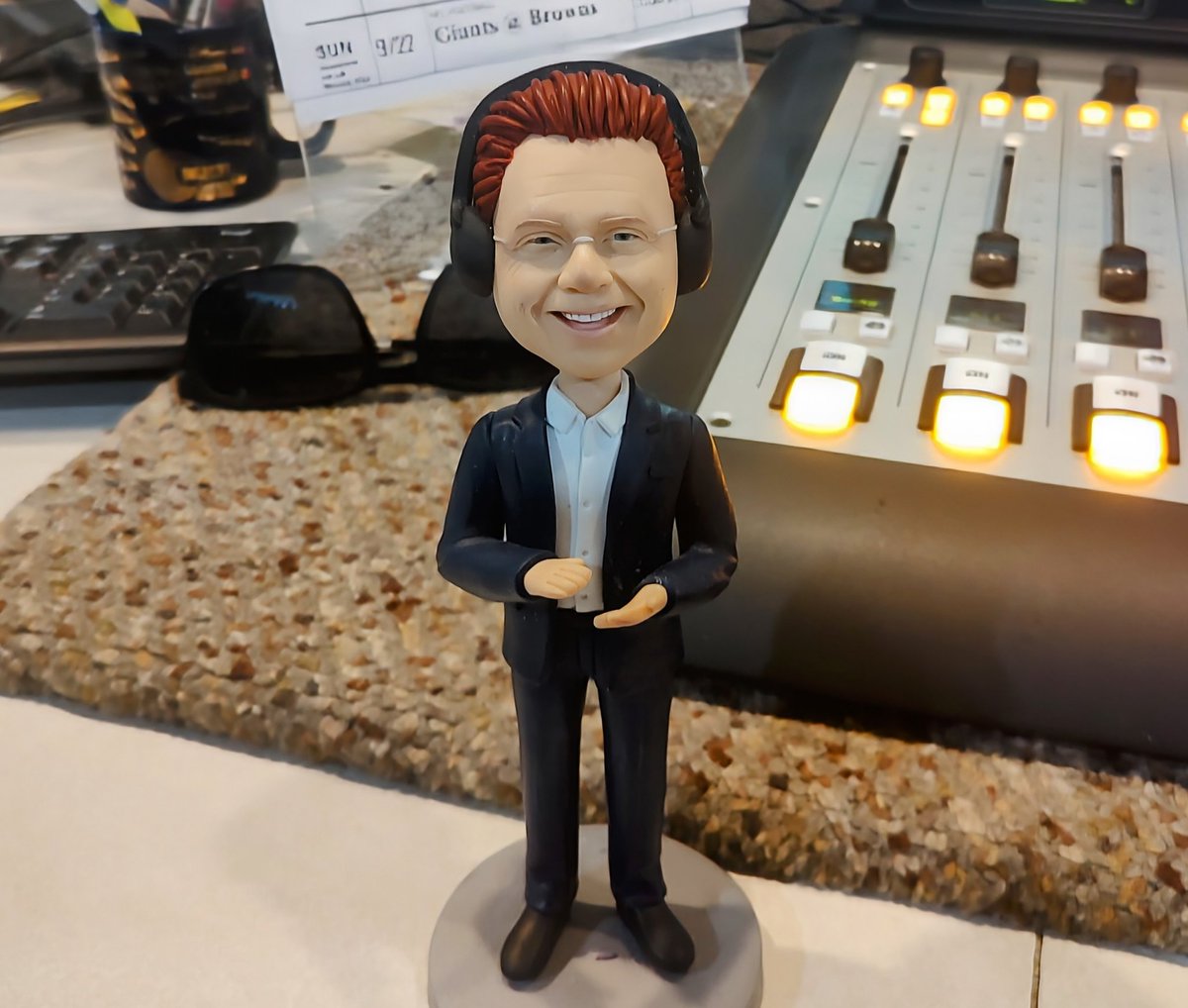 Bill Morgan tweet media