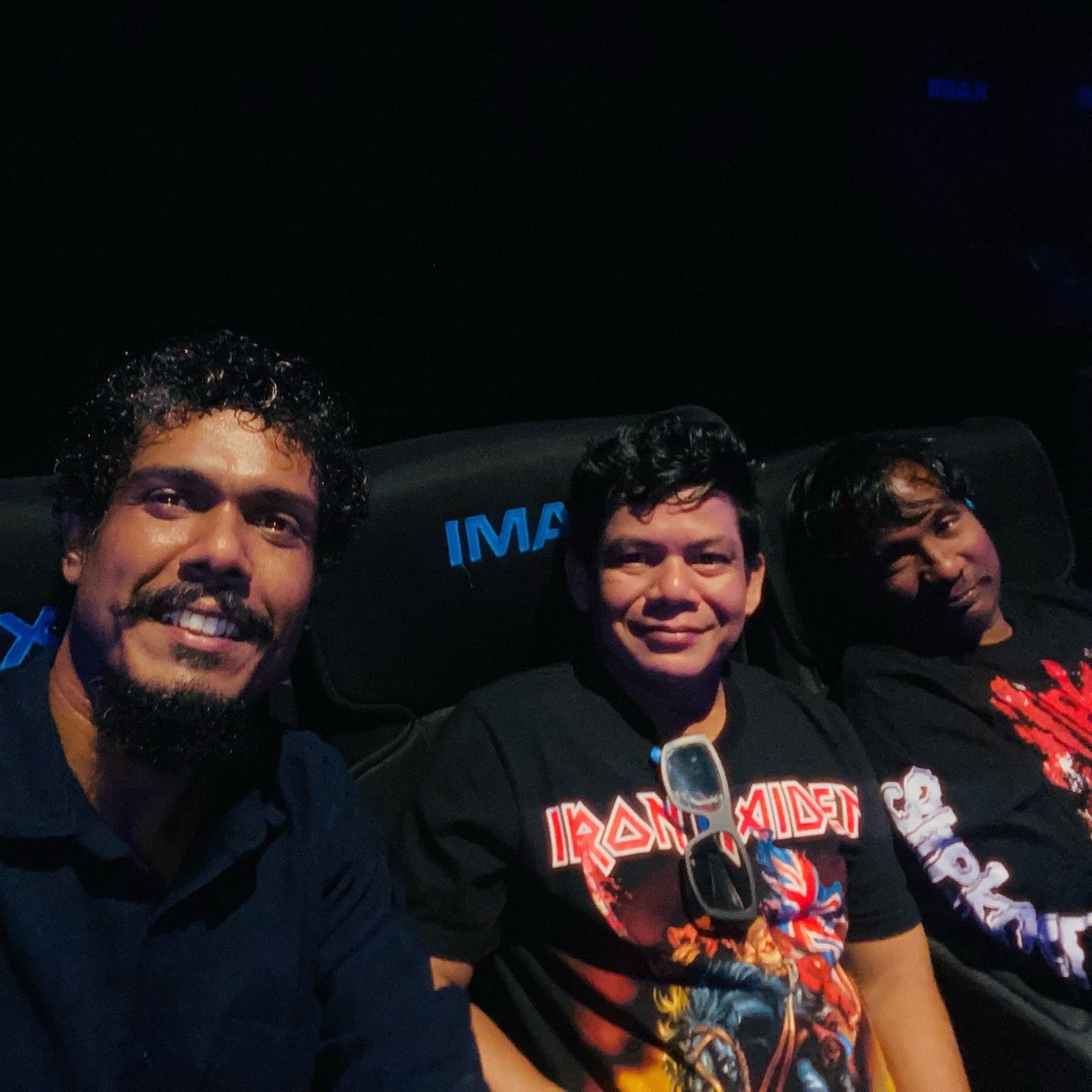 samp_c's tweet image. When the squad enters the Badlands, only vibes survive. 😎🔥
.
#PredatorBadlands #Predator #IMAXExperience #MovieNightSL #SquadVibes #CineLife #Movie #Friends #ActionMovieNight #BadlandsVibes #MovieTime #Colombo #SriLanka