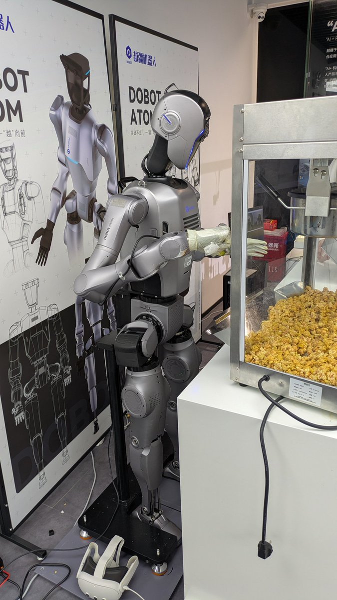 ZappyZappy7's tweet image. ロボティクスをより深く理解するための旅
4社目はDobot Robotics
現場への導入・サポート実績があるので、インプリでの課題について議論できてよかった。
録画した動画は帰国後にアップ

#humanoidrobot #manufacturing #Logistics #service #cobot #shenzhen #Dobot