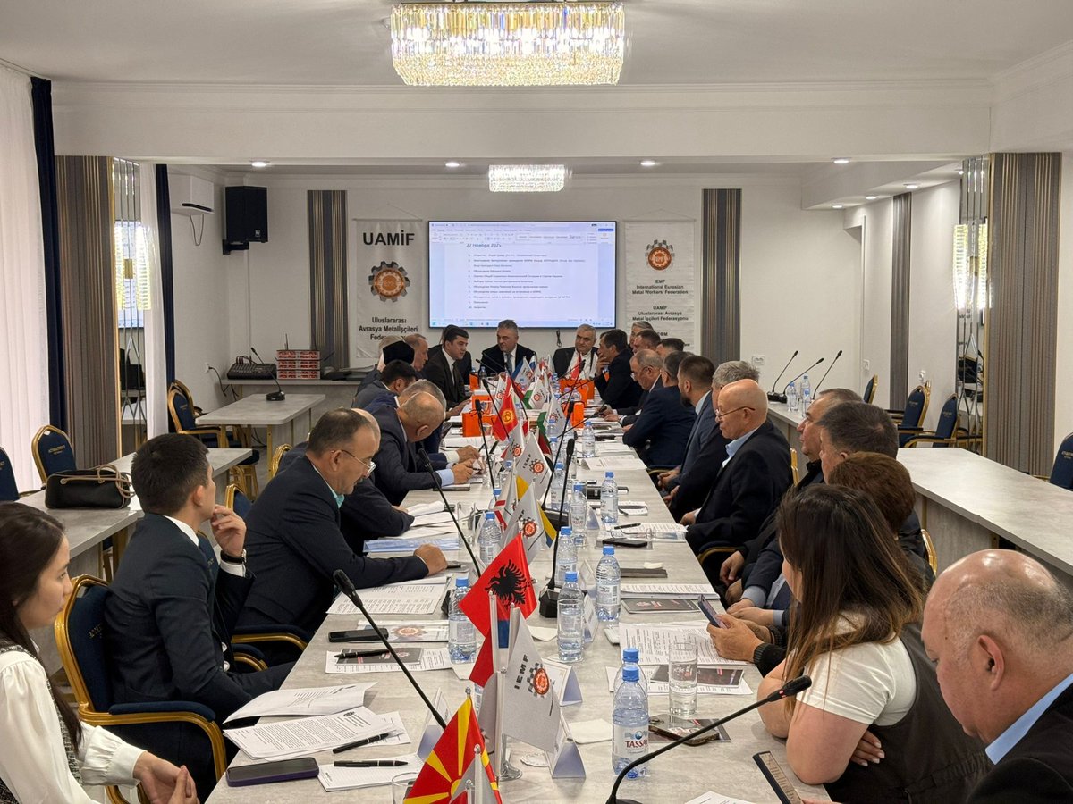 Genel Başkanlığını, sendikamız Genel Başkanı Sn. Uysal ALTUNDAĞ'ın yürüttüğü Uluslararası Avrasya Metal İşçileri Federasyonumuzun 60. Merkez Komite toplantısı, Kazakistan’ın başkenti Astana’da gerçekleştirildi. Genel Başkanımız, yoğun çalışma programı sebebiyle katılamadığı