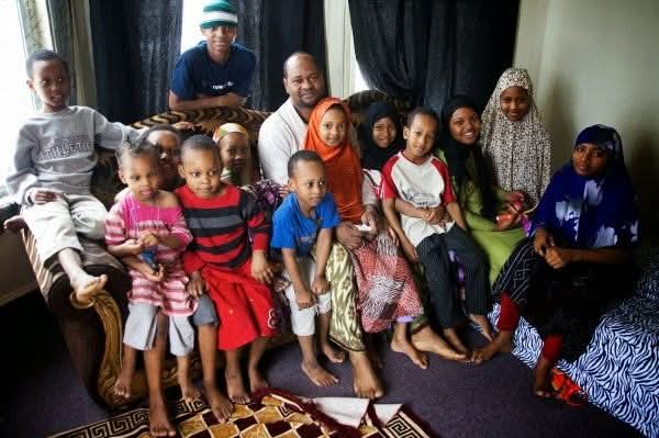 ManInCognito tweet media