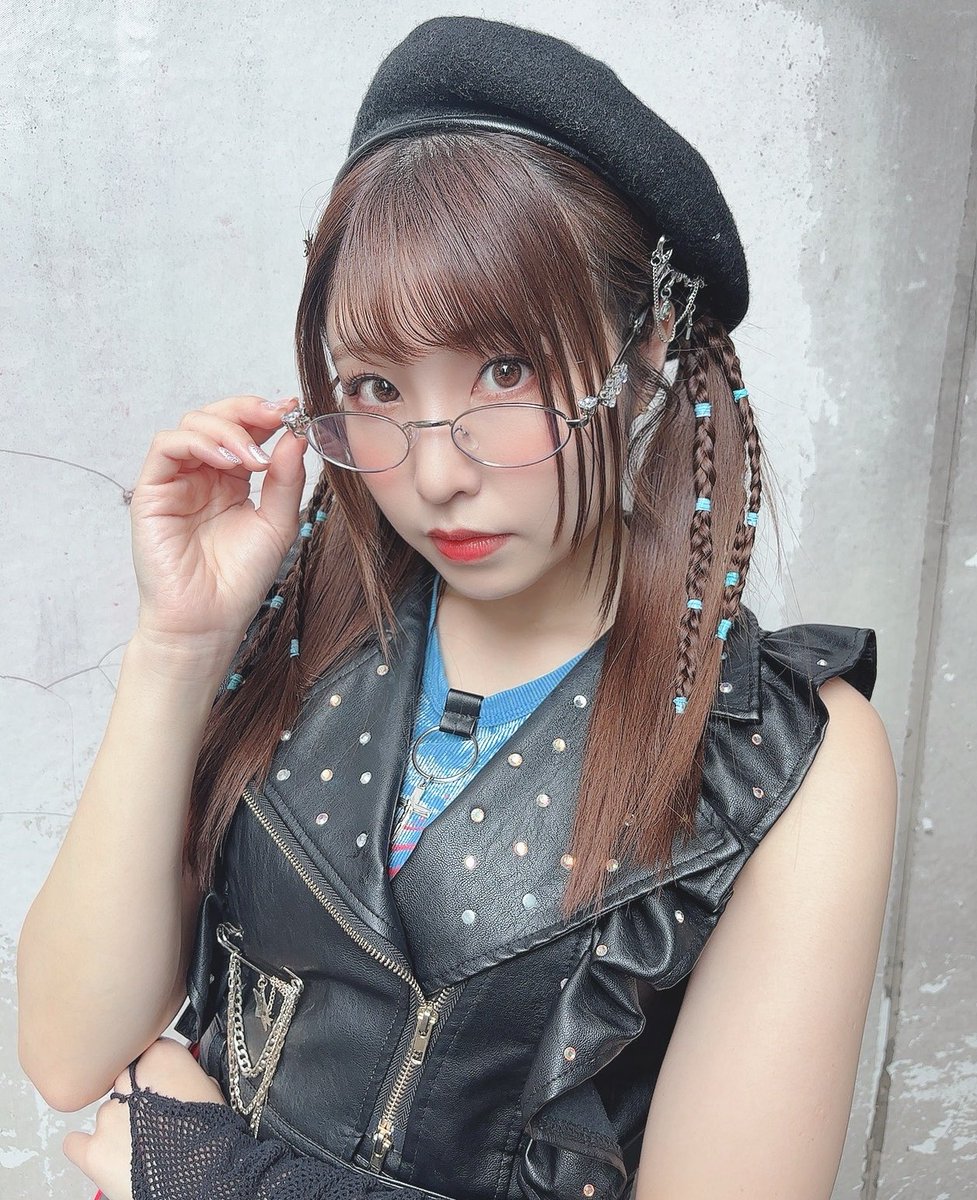 あと数分で締切らしいけど 皆さん、チェックしたのかしら