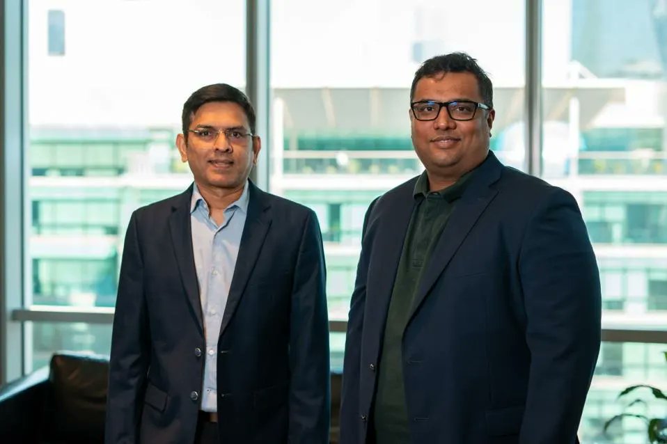 CyprxResearch's tweet image. Wall Street meets Web3

A silent financial shift is underway. 

While headlines lag behind, giants like BlackRock, Fidelity &amp;amp; State Street are already moving onto blockchains.

The biggest transformation? Tokenization.

A $2.5T trade-finance gap is being rebuilt on-chain faster,…