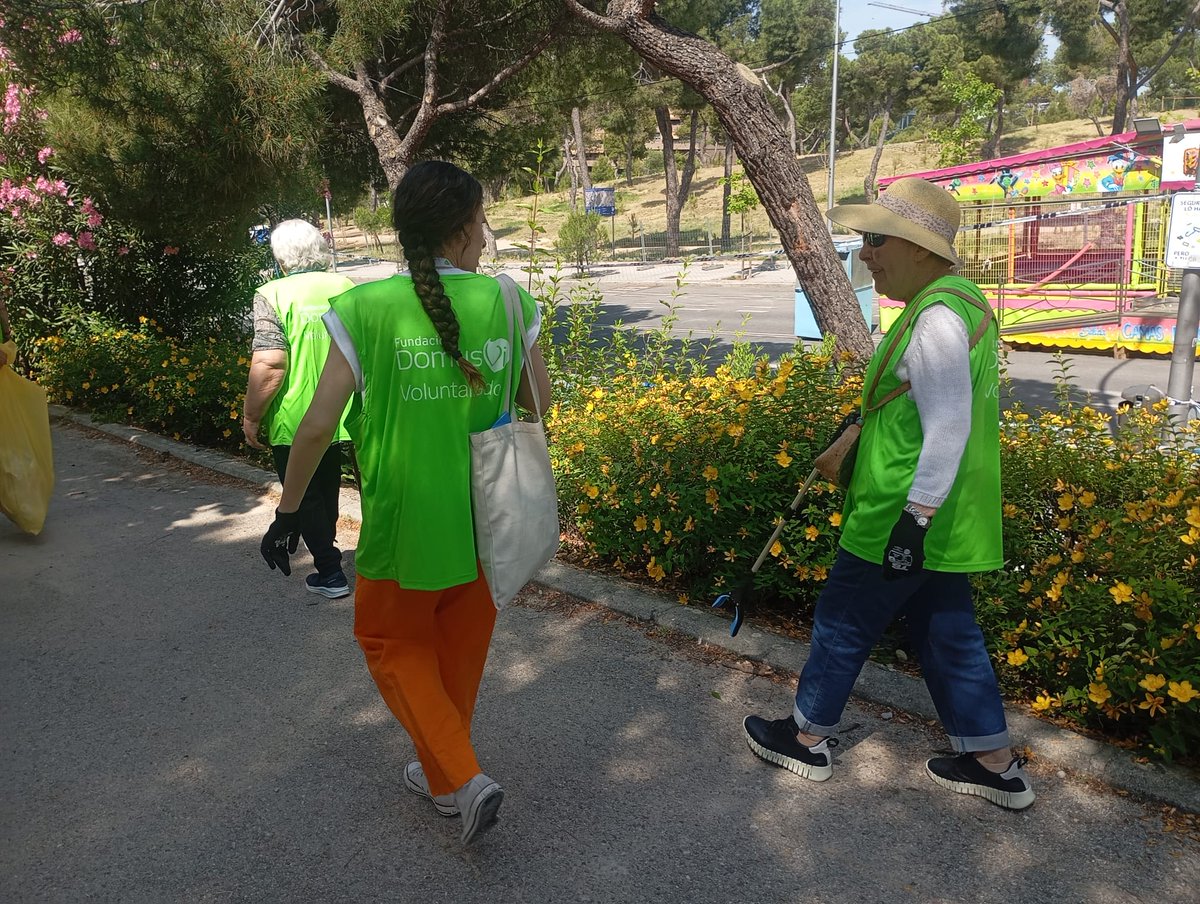 AENKOMER tweet media