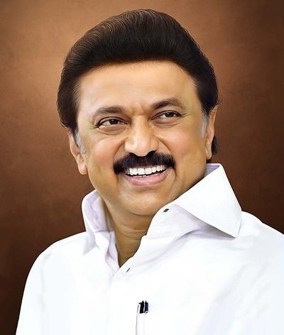 TOlMovies's tweet image. Who is the best leader among them?

       🔃@actorvijay             ❤️@mkstalin