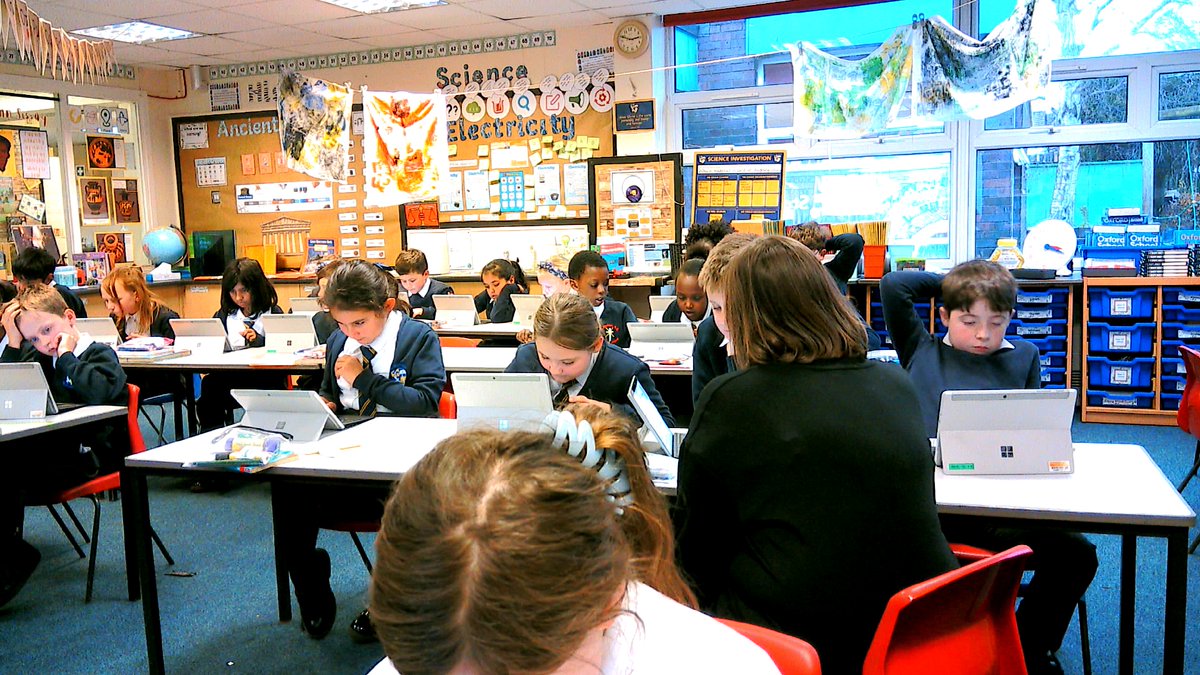 michael_primary's tweet image. Computing in Year 4. We are designing digital surveys using Microsoft Forms. We can make a title, change the design and use the different questions types to gather information. We know the benefits of digital surveys over paper too. #stmiccomputing