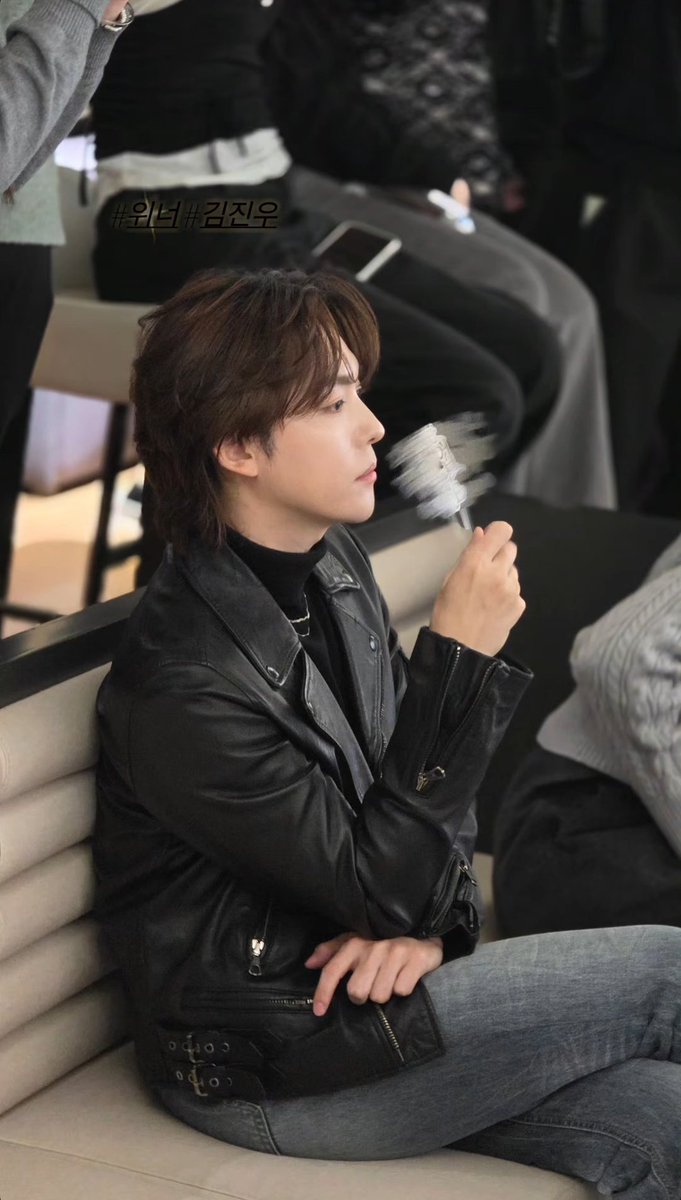 ♡_♡ (@jw_xrrrr) / Posts / X