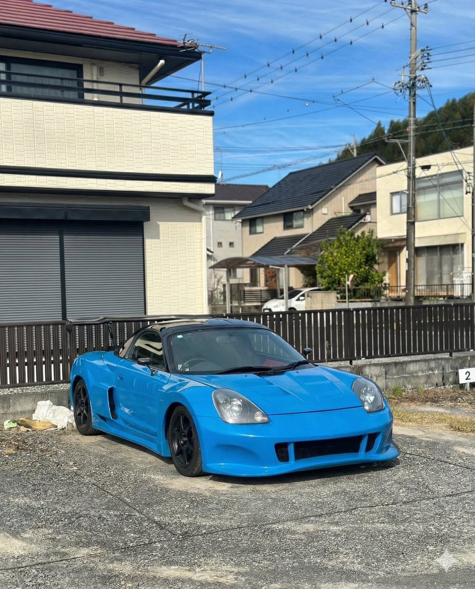 オールペンする色候補はずっと昔から決めてるけどイメージ出そうとしてもAIが上手いこと生成してくれない
候補は
ルビースターネオ、ラグナセカブルー、Grigio telesto、ジルコンサンドメタリック、パールホワイト、Viola pacifae、violet blue metallic、ultra violet、frozen pink metallic