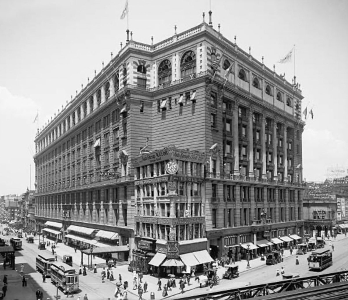 curatorWH's tweet image. In 1895, German Jewish immigrant Isidor Straus and his brother Nathan took control of Macy’s.They transformed it from a modest dry goods store into America’s premier department store, pioneering window displays, Thanksgiving parades, and the modern shopping experience.