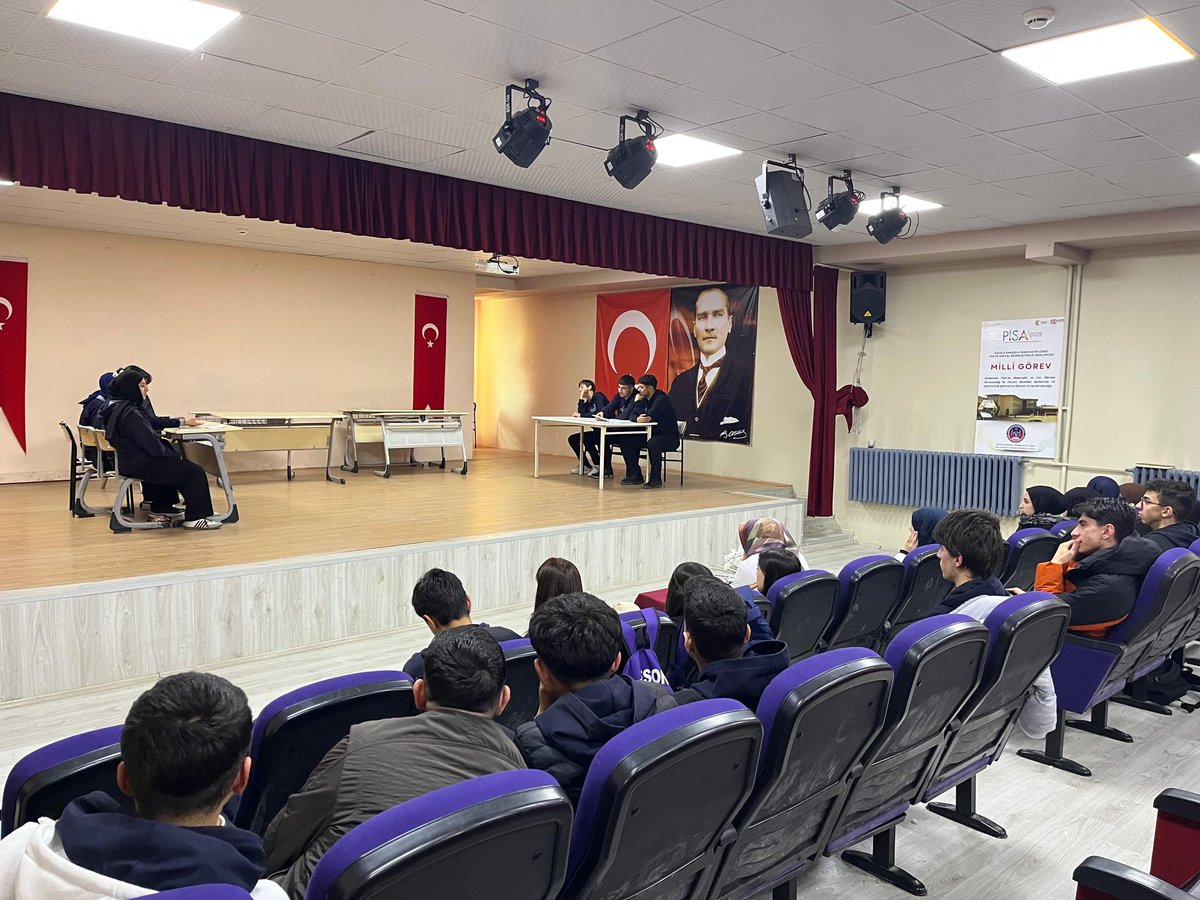 ÇEDES kapsamında 11/A ve 11/D sınıflarındaki öğrencilerimiz tarafından “Teknoloji bizi özgürleştirdi mi, köleleştirdi mi?” Konulu münazara gerekleştirildi. Katılım sağlayan öğretmenlerimize ve öğrencilerimize teşekkür ederiz.
<a href="/Erzurum_Mem/">Erzurum İl Millî Eğitim Müdürlüğü</a> 
<a href="/ekicis20/">Süleyman EKİCİ</a> 
<a href="/askalemem25/">Aşkale İlçe Millî Eğitim Müdürlüğü</a> 
<a href="/K_Karali25/">Kahraman KARALI</a>