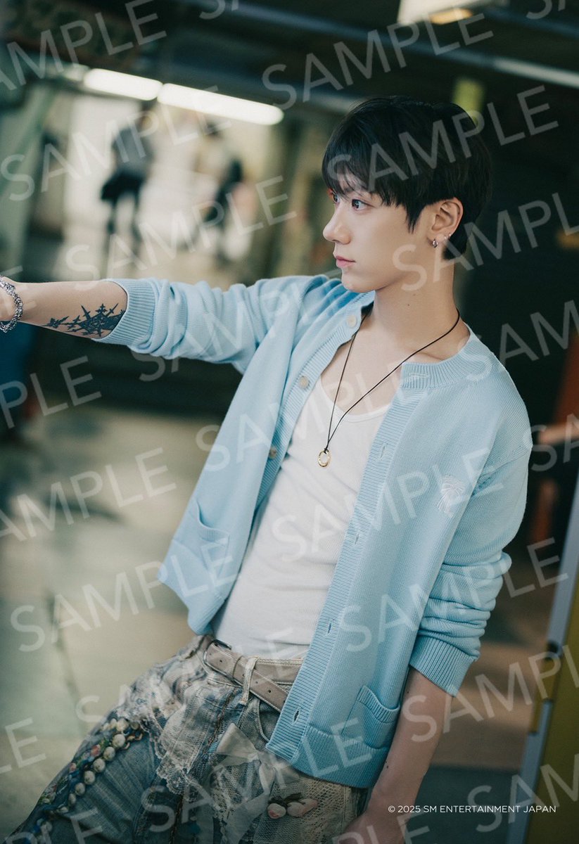 TEN THE 1st PHOTO BOOK essentia 公式ストア限定特典のコンビニ