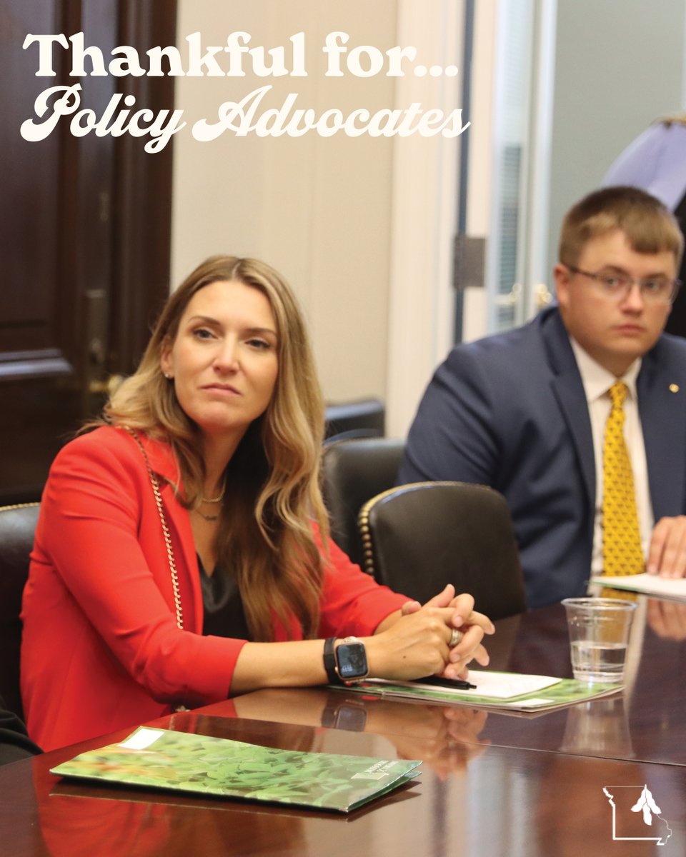 missourisoybean's tweet image. Today and everyday, Missouri Soybeans is thankful for the agricultural industry. Happy Thanksgiving!

#MoSoy #Thanksgiving #Agriculture