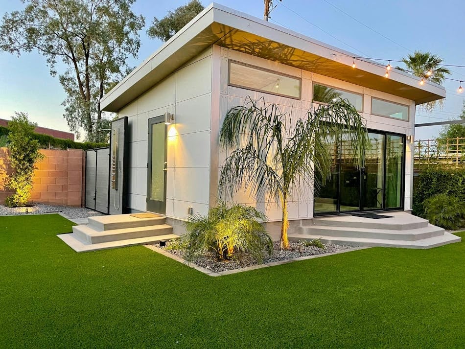 StudioShed's tweet image. Feature in ProBuilder this week! Our co-founder dives into why microhousing &amp;amp; panelized construction are essential solutions for affordability &amp;amp; quality in today’s housing landscape.

Thanks @ProBuilderMag for shining a light on this conversation.
📖  → hubs.la/Q03VV51S0