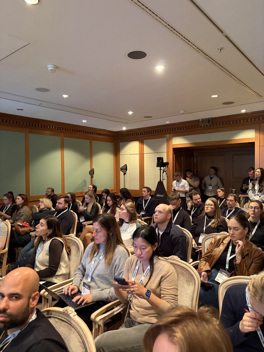 <a href="/a_shakh/">Andrey Shakhtin</a> just revealed the latest benchmarks on web2app. 1 comment = 1 fact from slides