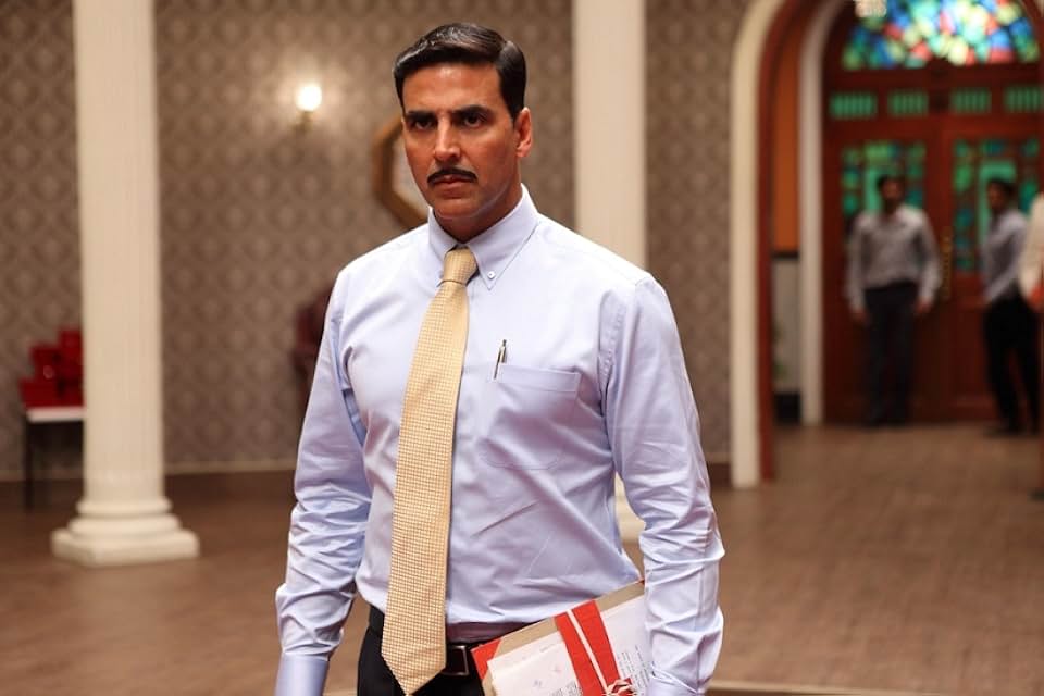 krishnasinghc1's tweet image. I want this genre of #AkshayKumar   again ..