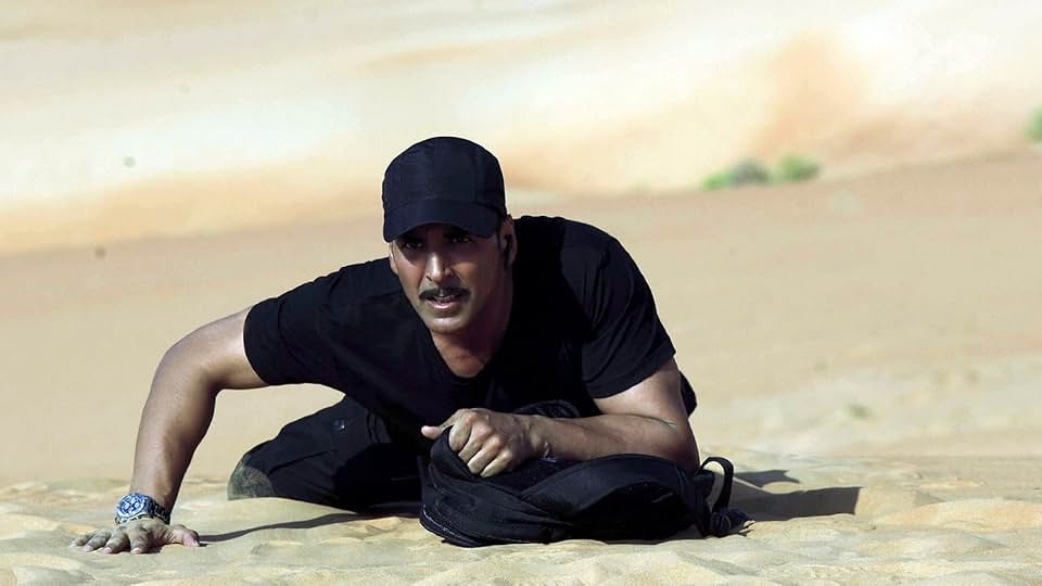 krishnasinghc1's tweet image. I want this genre of #AkshayKumar   again ..