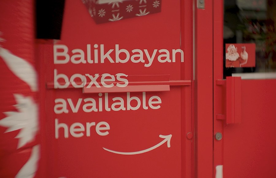 CommArts's tweet image. CA Winner: VML Canada. “The Coca Cola Company”
“Coca-Cola honoured Filipino Canadian holiday traditions by turning local stores into Balikbayan box hubs. We gave out free custom boxes, wrapped a store as a giant box, and saw 11M impressions.” ow.ly/3MLy50XqEp9